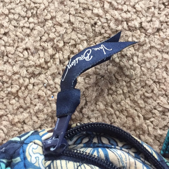 Retired Mod Floral Mini Purse - Picture 4 of 5